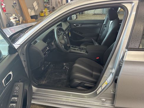 New 2026 Honda Civic Sport image 9