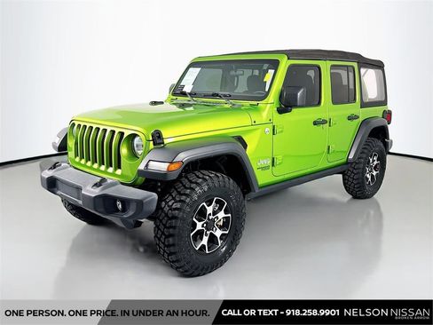 Used 2018 Jeep Wrangler Unlimited Sport AWD/4WD image 1