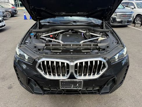 Used 2024 BMW X6 xDrive40i w/ Parking Assistance Package AWD/4WD image 27