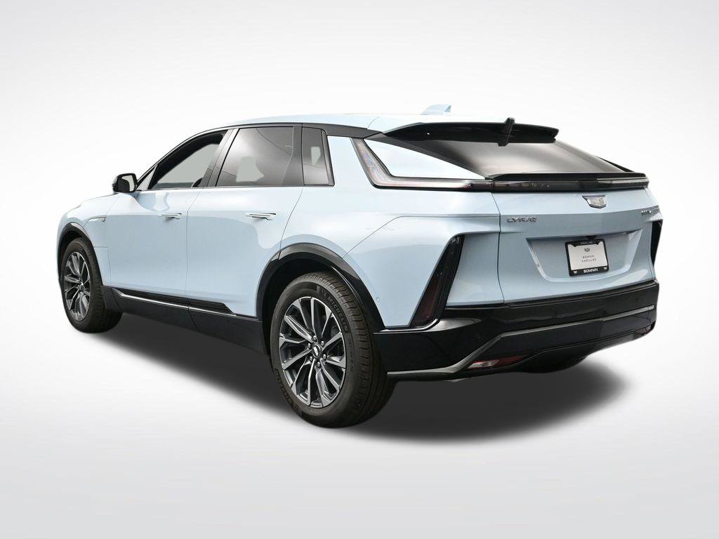 Used 2025 Cadillac Lyriq Sport AWD/4WD image 3