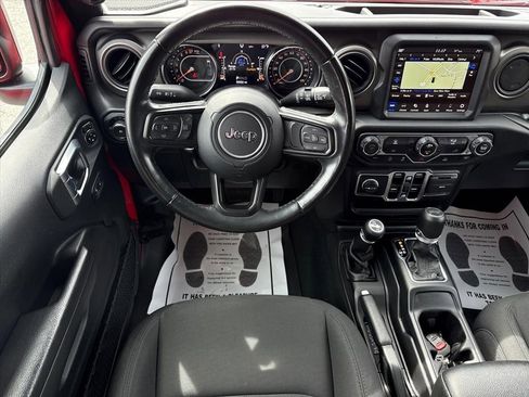 Used 2022 Jeep Wrangler Unlimited Sport w/ Sun And Sound Package AWD/4WD image 12