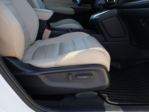 Used 2017 Honda CR-V EX-L image 10