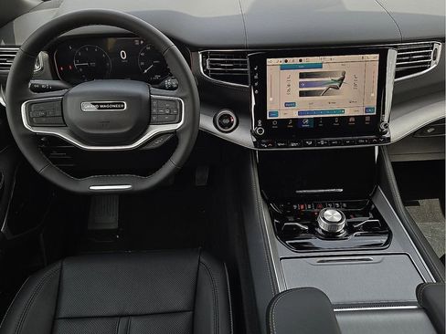 New 2026 Jeep Grand Wagoneer L Limited AWD/4WD image 12