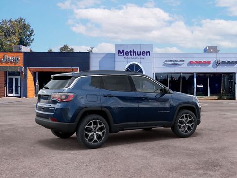 New 2026 Jeep Compass Limited AWD/4WD image 4