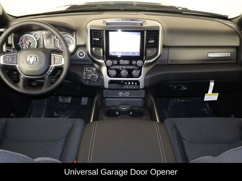 New 2026 RAM 1500 4x4 Crew Cab image 13