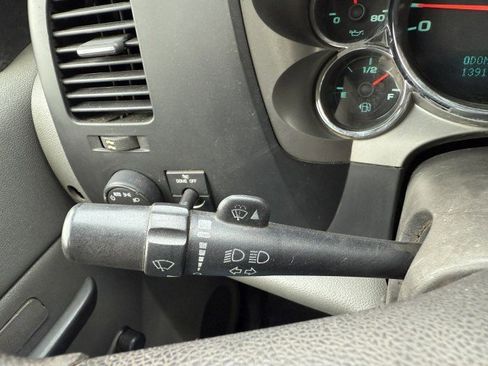 Used 2011 Chevrolet Silverado 3500 W/T image 25