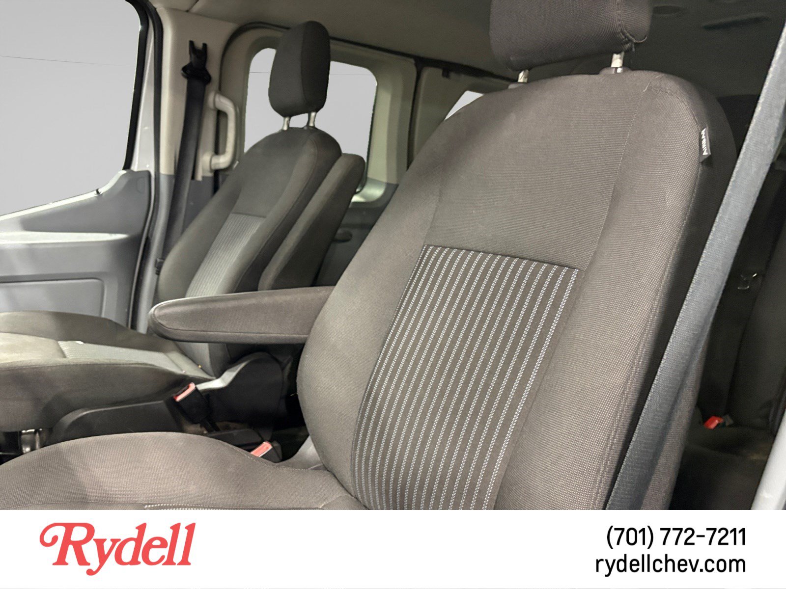 Used 2016 Ford Transit 350 XLT RWD image 5