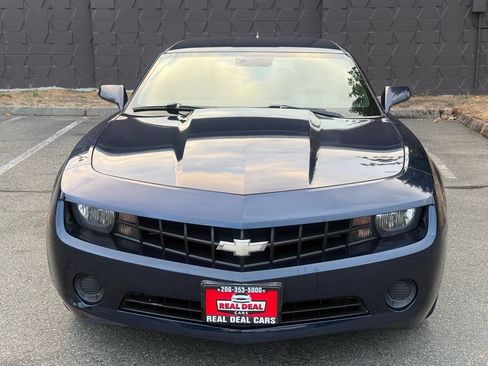 Used 2010 Chevrolet Camaro LS RWD image 5