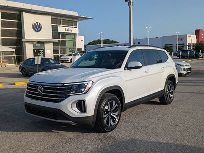New 2026 Volkswagen Atlas SE