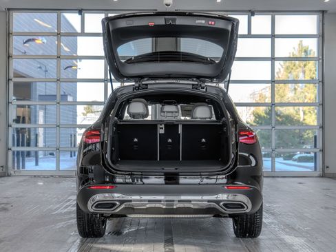 New 2026 Mercedes-Benz GLC 300 4MATIC image 16