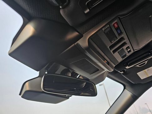 New 2026 Subaru Outback Premium AWD/4WD image 31