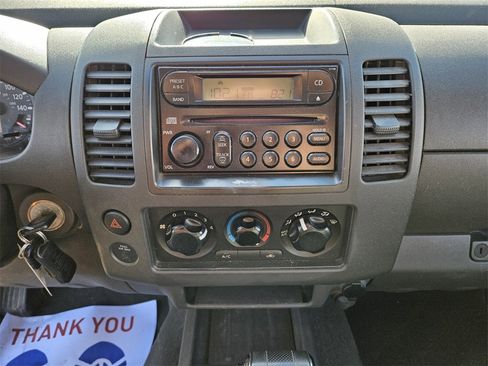 Used 2006 Nissan Frontier SE w/ (P01) Power Pkg image 21