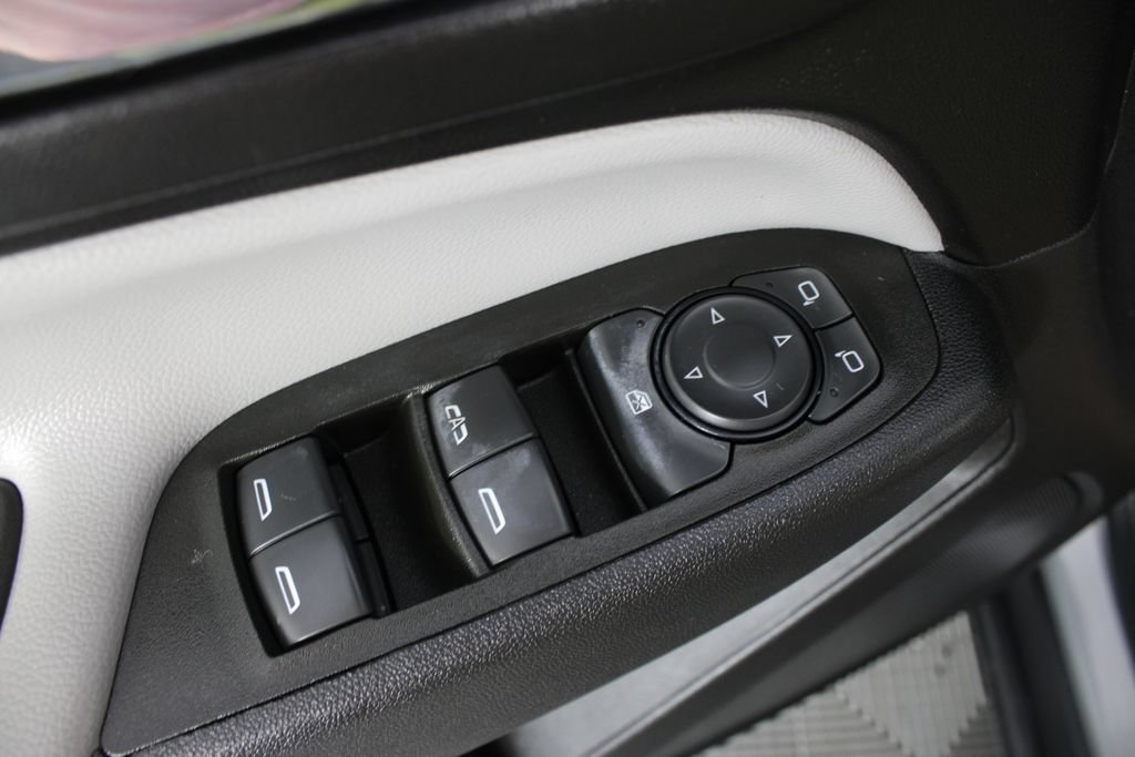 Used 2024 Chevrolet Equinox LS w/ LS Convenience Package FWD image 14