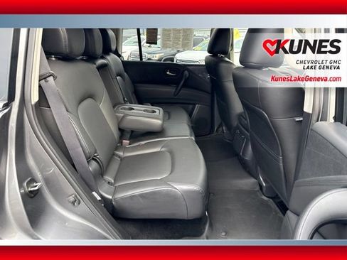 Used 2022 Nissan Armada SV w/ SV Appearance Package AWD/4WD image 17