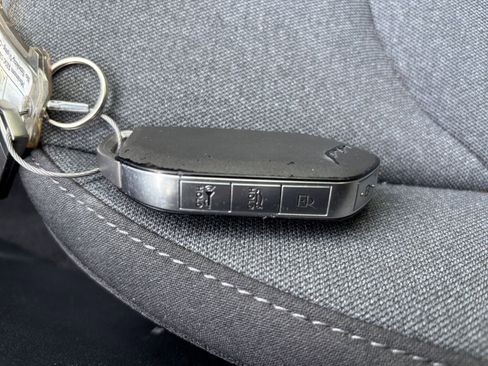 Used 2025 Kia K4 FWD image 18