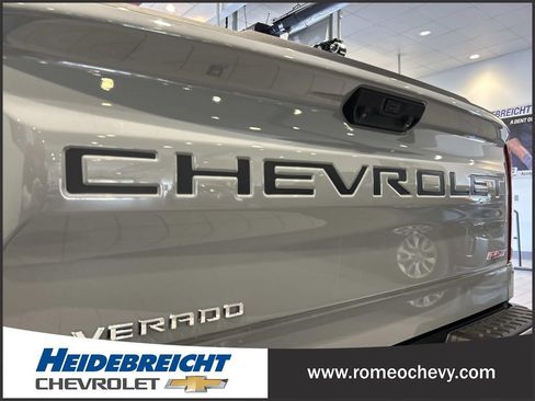 Used 2024 Chevrolet Silverado 1500 RST w/ Convenience Package II AWD/4WD image 39