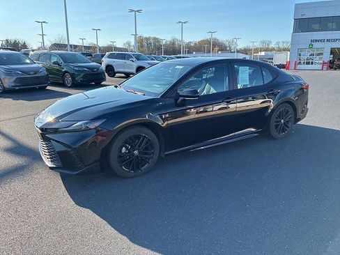 Certified 2025 Toyota Camry SE image 14