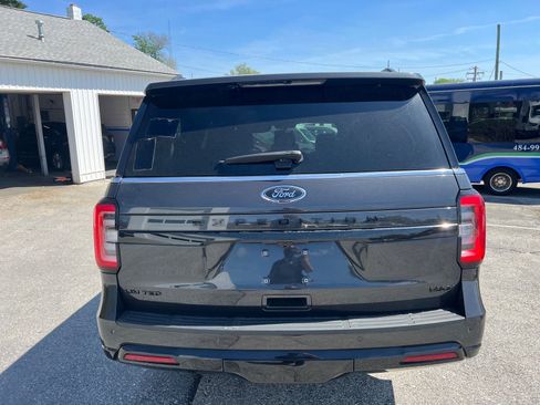Certified 2022 Ford Expedition Max Limited AWD/4WD image 6