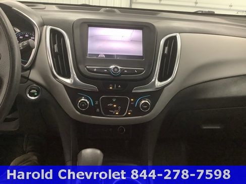 Used 2022 Chevrolet Equinox LT w/ LPO, Floor Liner Package image 17
