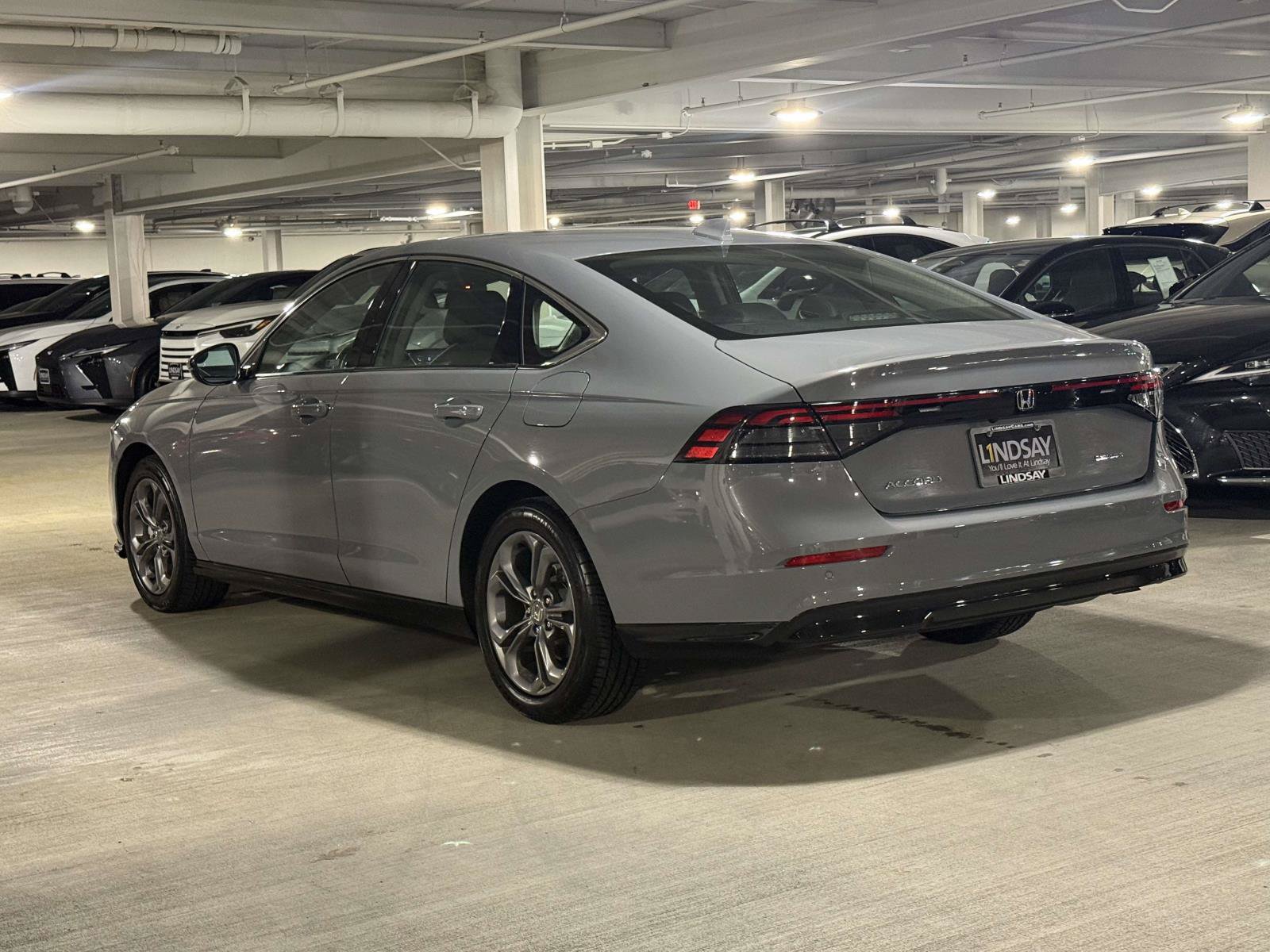 Used 2023 Honda Accord EX-L image 12