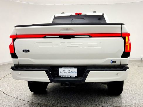 Used 2022 Ford F150 Lightning Lariat image 6