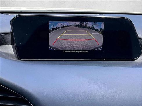 Used 2019 MAZDA MAZDA3 Hatchback image 21