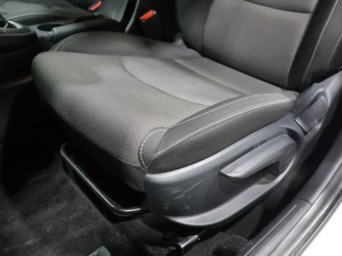 Used 2024 Kia Forte LXS FWD image 9