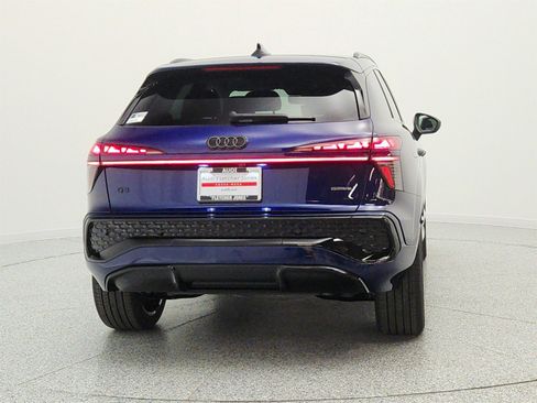 New 2026 Audi Q3 quattro 2.0T AWD/4WD image 6