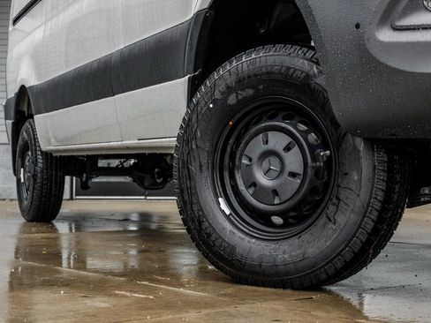 New 2026 Mercedes-Benz Sprinter 2500 image 7