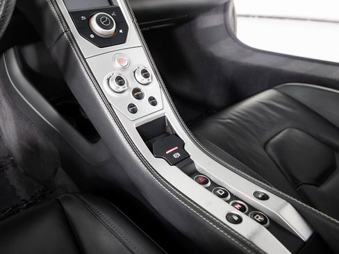 Used 2012 McLaren MP4-12C Coupe image 27