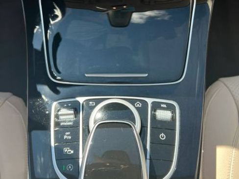 Used 2017 Mercedes-Benz E 300 4MATIC image 28