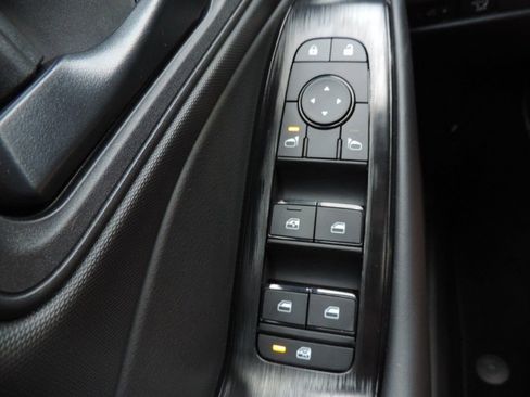 New 2026 Nissan Rogue S image 23