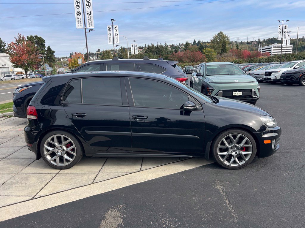 Used 2014 Volkswagen GTI Driver's Edition FWD image 4