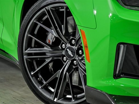 Used 2017 Chevrolet Camaro ZL1 RWD image 3