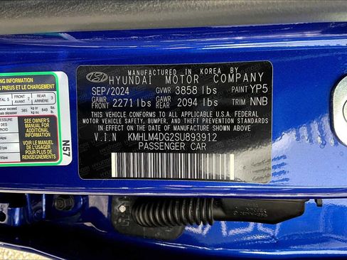 Used 2025 Hyundai Elantra Sport image 36