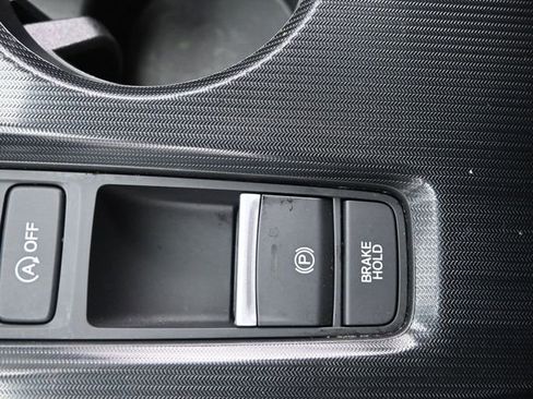 Used 2022 Honda Civic LX image 27