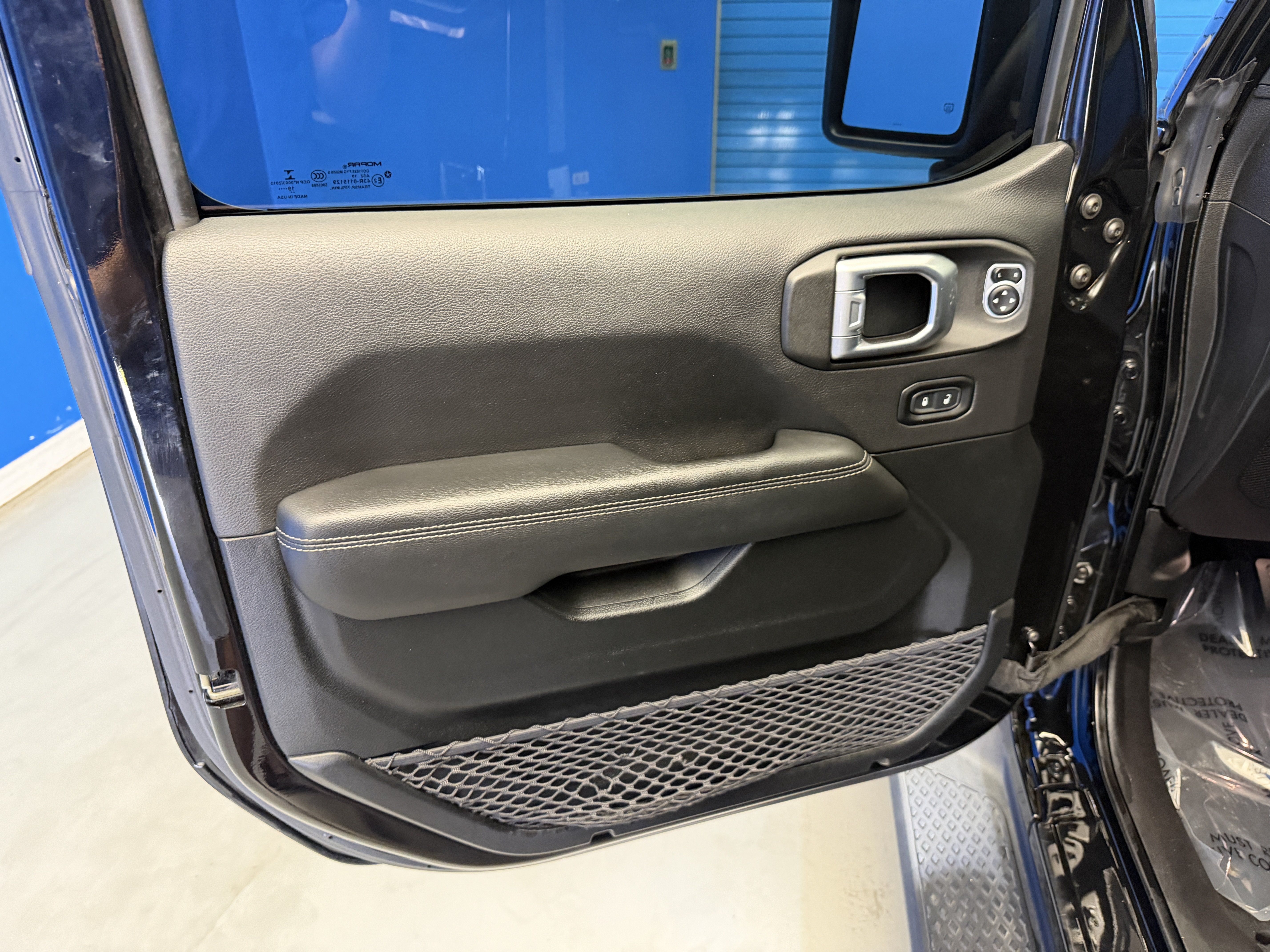 Used 2020 Jeep Gladiator Overland AWD/4WD image 10