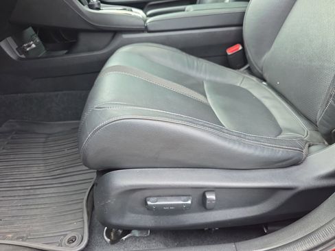 Used 2020 Honda Civic Touring image 27