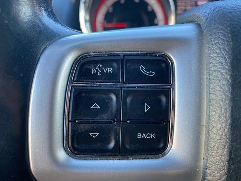 Used 2019 Dodge Grand Caravan GT image 26