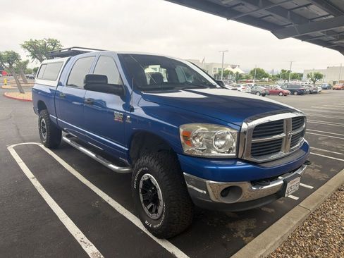 Used 2007 Dodge Ram 2500 Truck SLT w/ Light Group AWD/4WD image 2