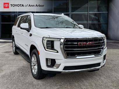 Used 2024 GMC Yukon XL SLT w/ SLT Premium Package