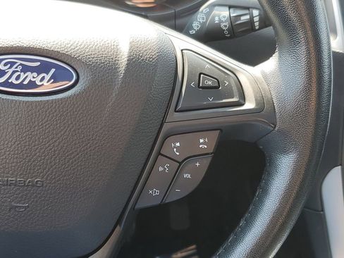 Certified 2022 Ford Edge SEL w/ Convenience Package image 15