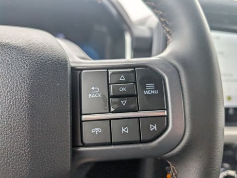 Used 2025 Ford F150 Lariat w/ Equipment Group 501A Mid image 15