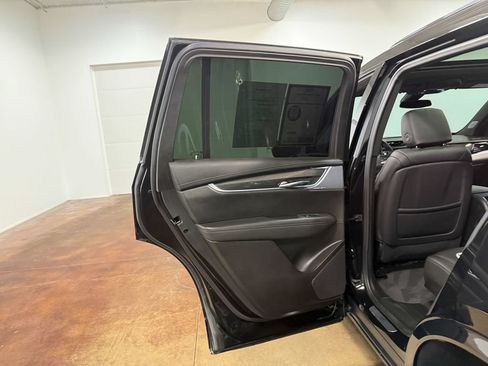 Used 2024 Cadillac XT6 Sport w/ LPO, Floor Liner Package AWD/4WD image 46