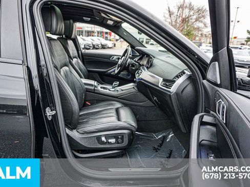 Used 2023 BMW X6 M50i w/ Executive Package image 24