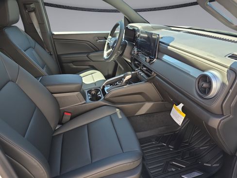 New 2026 Chevrolet Colorado LT w/ LT Convenience Package AWD/4WD image 35