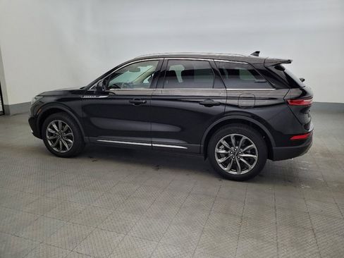 Used 2022 Lincoln Corsair AWD w/ Premium Package image 3