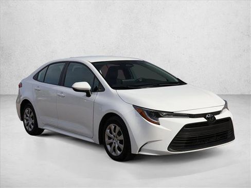 Certified 2024 Toyota Corolla LE FWD image 3