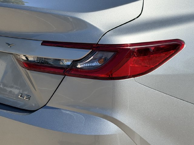 Used 2025 Toyota Camry LE FWD image 7