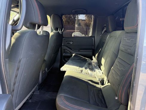 Used 2024 Nissan Frontier PRO-4X w/ Technology Package image 10